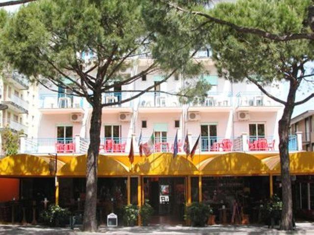 Hotel Canova Τζεσόλο Λίντο Εξωτερικό φωτογραφία