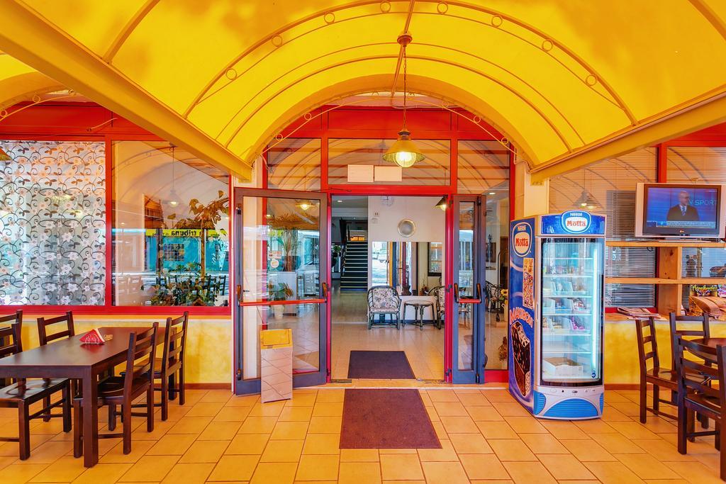 Hotel Canova Τζεσόλο Λίντο Εξωτερικό φωτογραφία