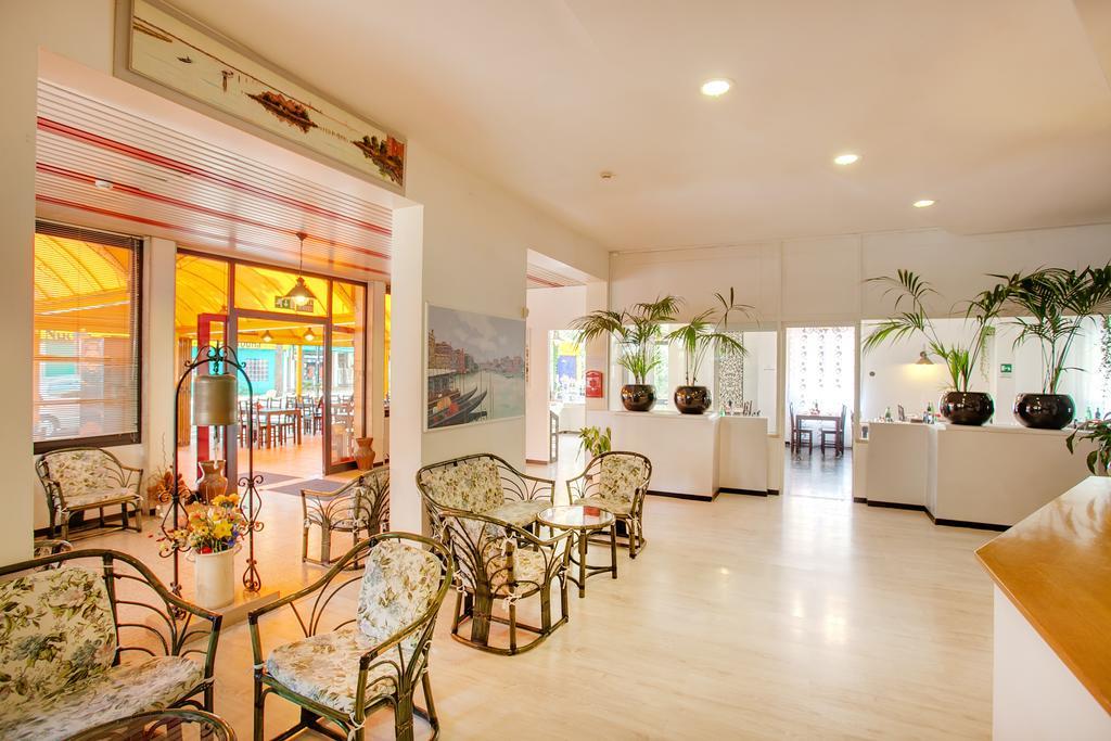Hotel Canova Τζεσόλο Λίντο Εξωτερικό φωτογραφία
