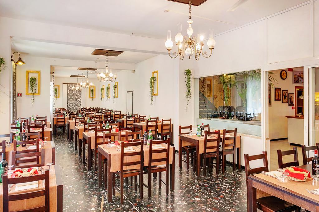 Hotel Canova Τζεσόλο Λίντο Εξωτερικό φωτογραφία