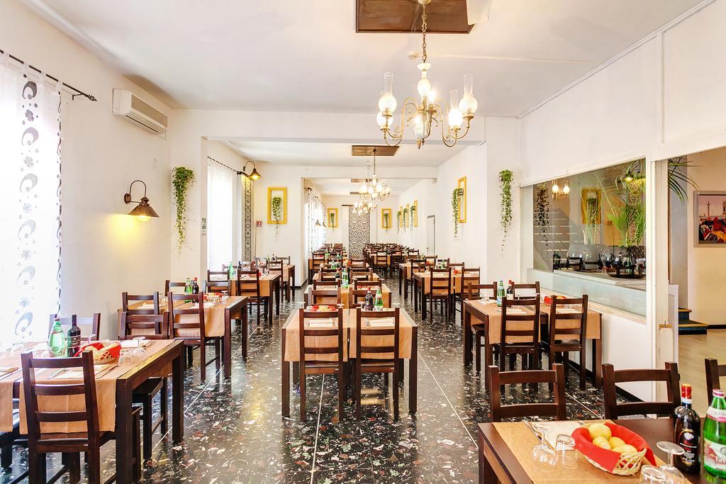 Hotel Canova Τζεσόλο Λίντο Εξωτερικό φωτογραφία